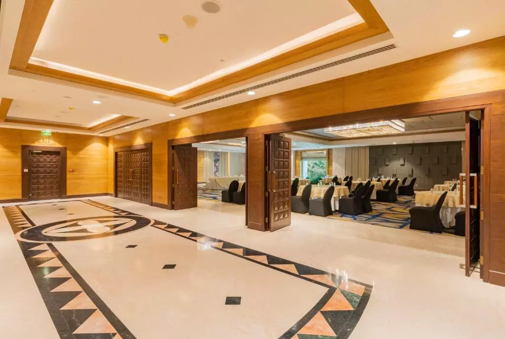 Holiday Inn Agra
